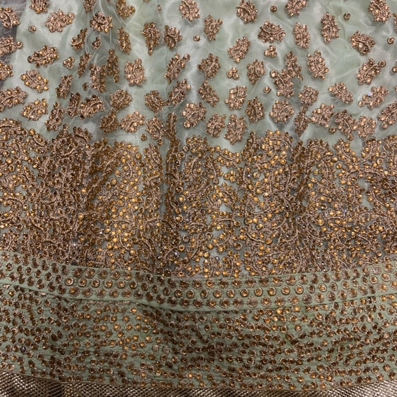 Used like new heavy embellished Indian/Pakistani Lengha party dress - Picture 7 of 8
